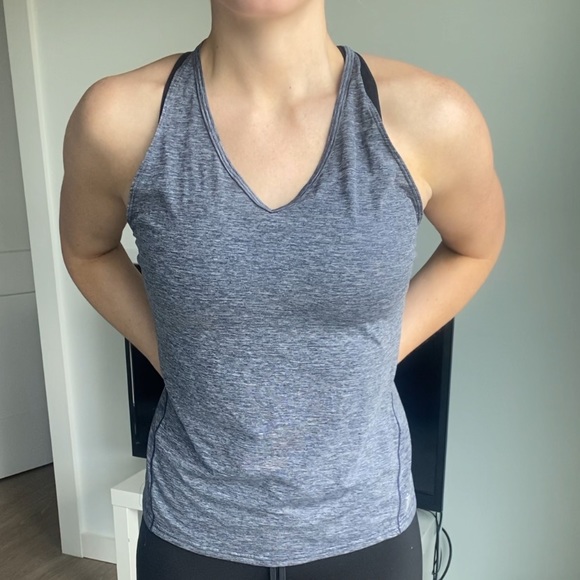 Workout tank - Picture 2 of 3